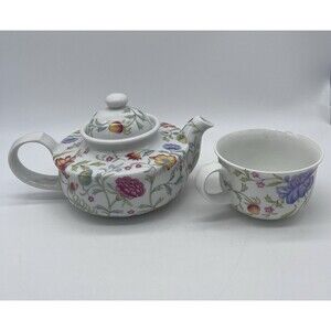 Toscany Avignon Teapot with Matching Teacup White Porcelain Flower Pattern